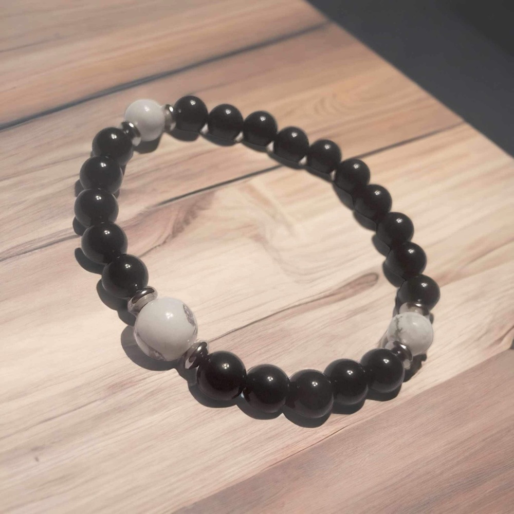 Handmade Gemstone Bracelet - Obsidian & Howlite